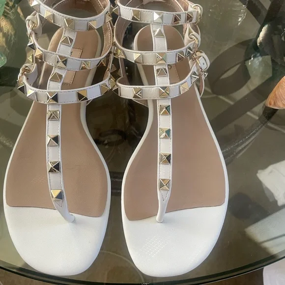 Valentino Garavani White and Gold Studded Sandals - Picture 5 of 5